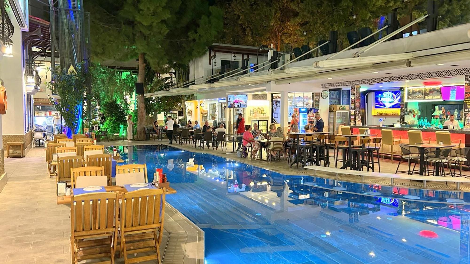 Istankoy Hotel 3*